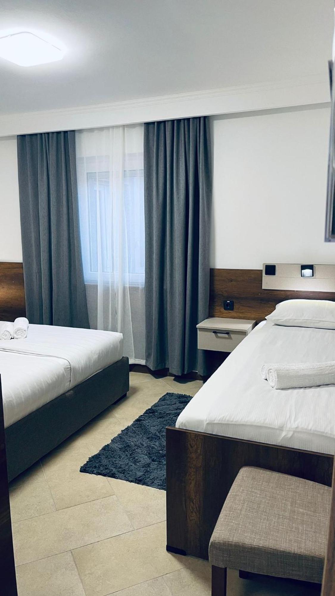 Kollar D Guest House - Prenociste Rooms Subotica Zewnętrze zdjęcie